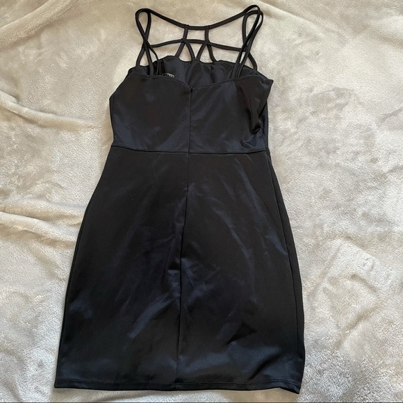 Guess? Rib Dress - Picture 3 of 6